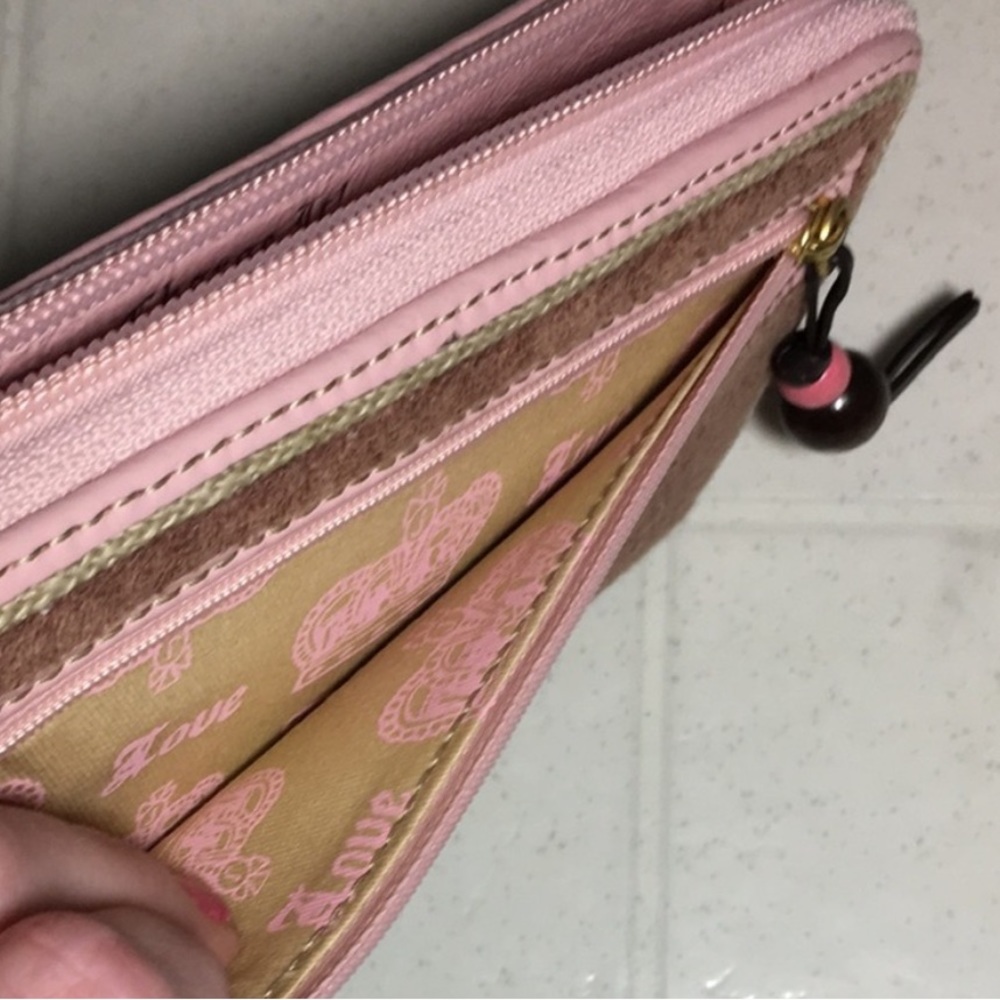 SOLD *Host Pick* Juicy Couture Princess Strawberry Wallet - Picture 13 of 13
